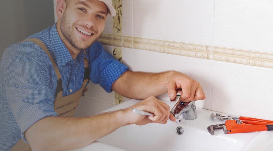 Local water heater installation in Los Indios, TX